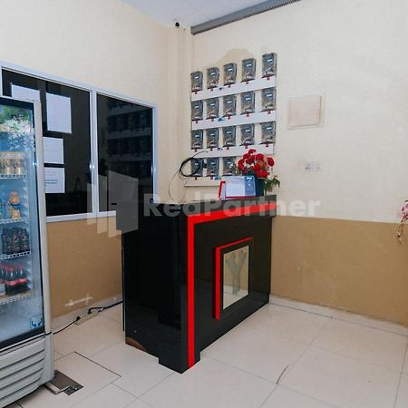 Oyo 94494 Krekot Residence Pasar Baru Coo Property Джакарта Екстериор снимка