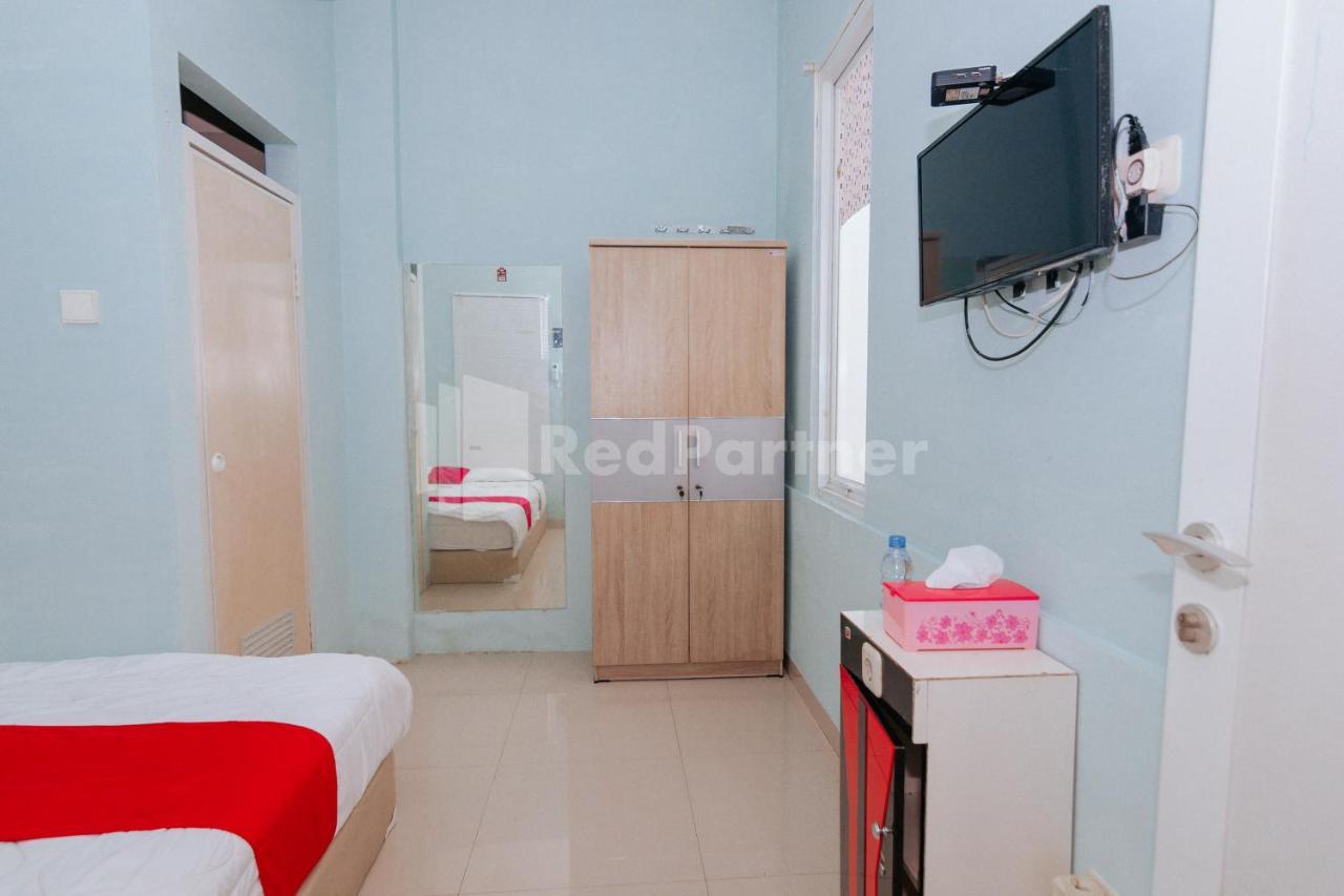 Oyo 94494 Krekot Residence Pasar Baru Coo Property Джакарта Екстериор снимка