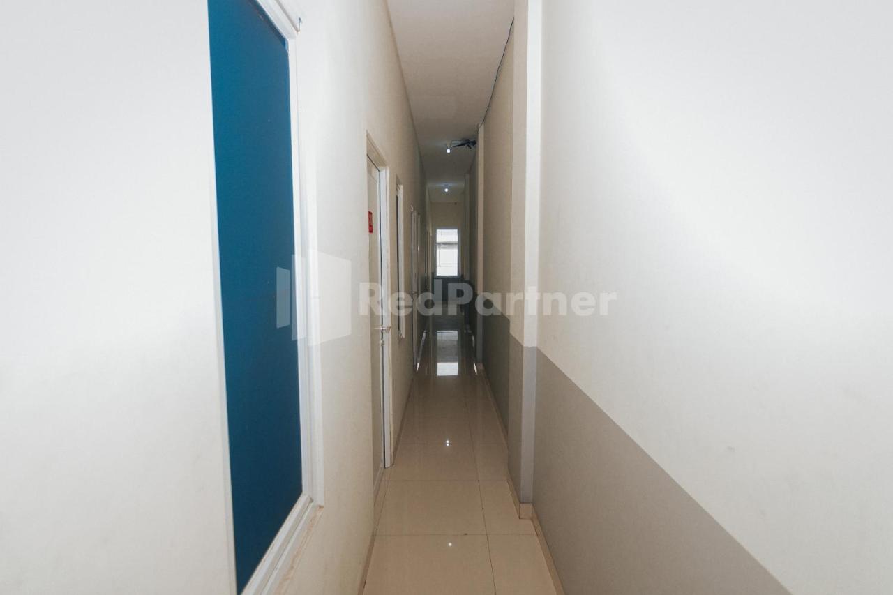 Oyo 94494 Krekot Residence Pasar Baru Coo Property Джакарта Екстериор снимка